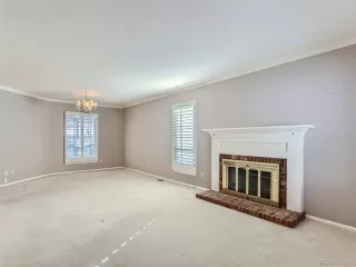 Photo #3: 8229452 Listing