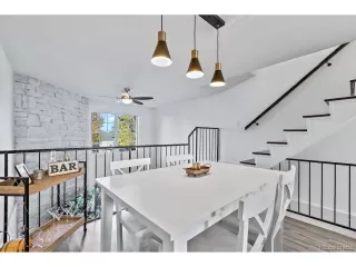 Photo #6: 8231153 Listing