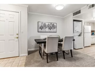 Photo #4: 8231161 Listing