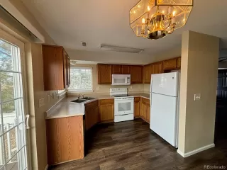 Photo #4: 8232873 Listing 