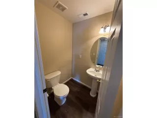 Photo #6: 8232873 Listing 