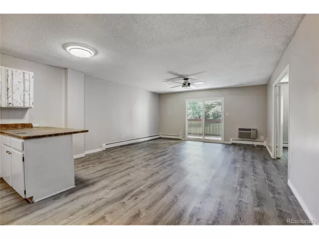 MLS: 8236577 Condo For Sale