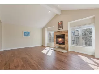 Photo #3: 8238760 Listing