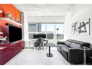 Photo #2: 8241252 Listing