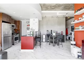 Photo #4: 8241252 Listing