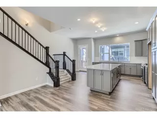 Photo #2: 8242273 Listing