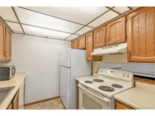 Photo #5: 8242300 Listing 