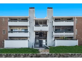 Photo #6: 8242300 Listing 