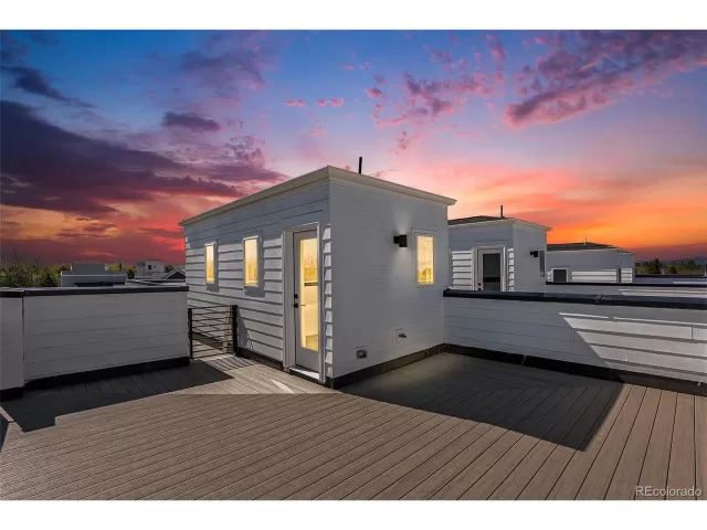 MLS: 8245531 Condo For Sale