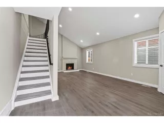 Photo #5: 8247188 Listing