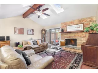 Photo #6: 8250109 Listing 