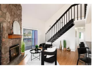 Photo #3: 8255673 Listing