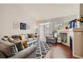 Photo #4: 8256938 Listing 