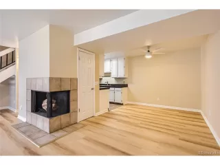 Photo #5: 8257196 Listing