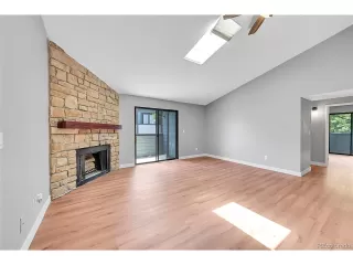Photo #2: 8258056 Listing 