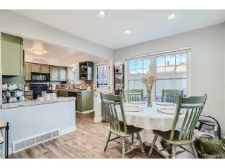 Photo #5: 8258571 Listing