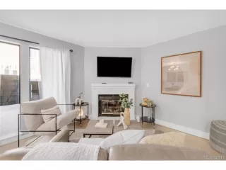 Photo #2: 8259628 Listing