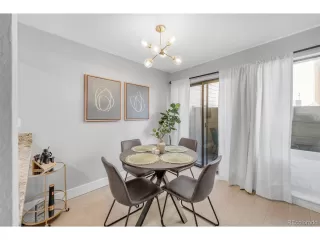 Photo #5: 8259628 Listing