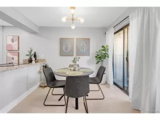 Photo #6: 8259628 Listing