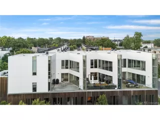 Photo #2: 8260001 Listing