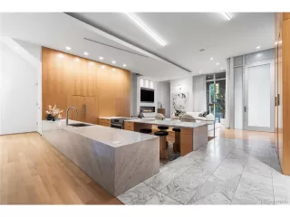 Photo #5: 8260001 Listing