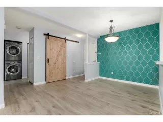 Photo #2: 8260305 Listing