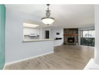 Photo #4: 8260305 Listing