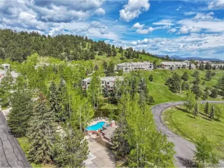 Photo #4: 8260441 Listing