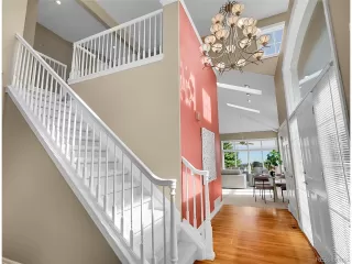 Photo #6: 8260441 Listing