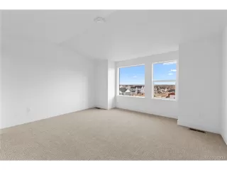 Photo #4: 8263543 Listing