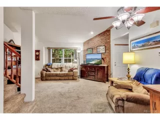 Photo #4: 8264135 Listing