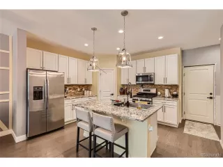 Photo #4: 8265632 Listing