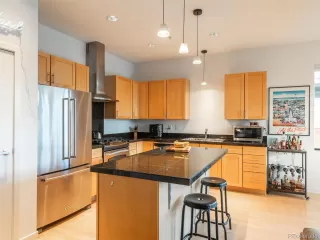 Photo #2: 8268732 Listing 