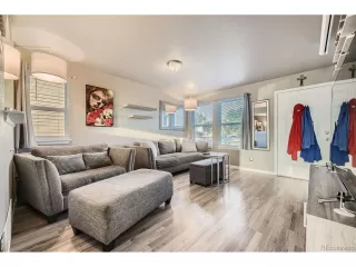 Photo #3: 8268987 Listing