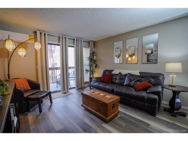 MLS: 8276550 Condo For Sale