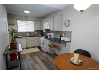 Photo #5: 8276550 Listing