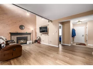 Photo #6: 8277106 Listing