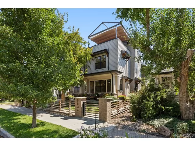 MLS: 8277293 Condo For Sale