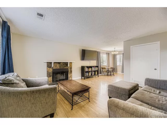 MLS: 8278623 Condo For Sale