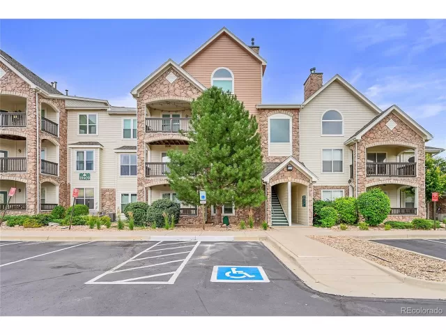 MLS: 8280961 Condo For Sale