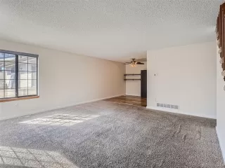 Photo #2: 8281277 Listing