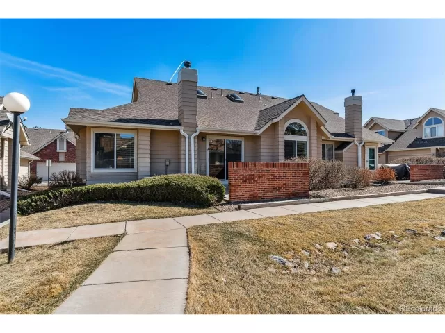 MLS: 8284726 Condo For Sale