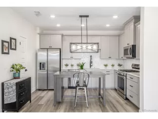 Photo #6: 8285762 Listing 