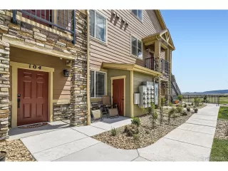 Photo #3: 8286196 Listing