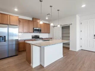 Photo #2: 8286613 Listing 