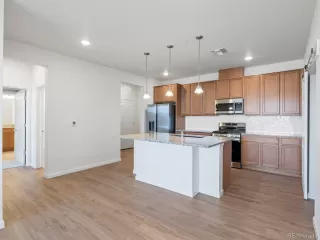 Photo #5: 8286613 Listing 