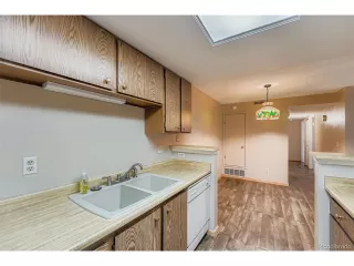 Photo #6: 8287262 Listing