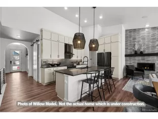 Photo #5: 8290431 Listing 