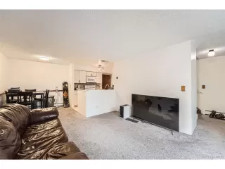 Photo #4: 8298884 Listing