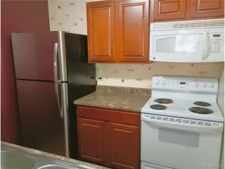 Photo #6: 8299798 Listing